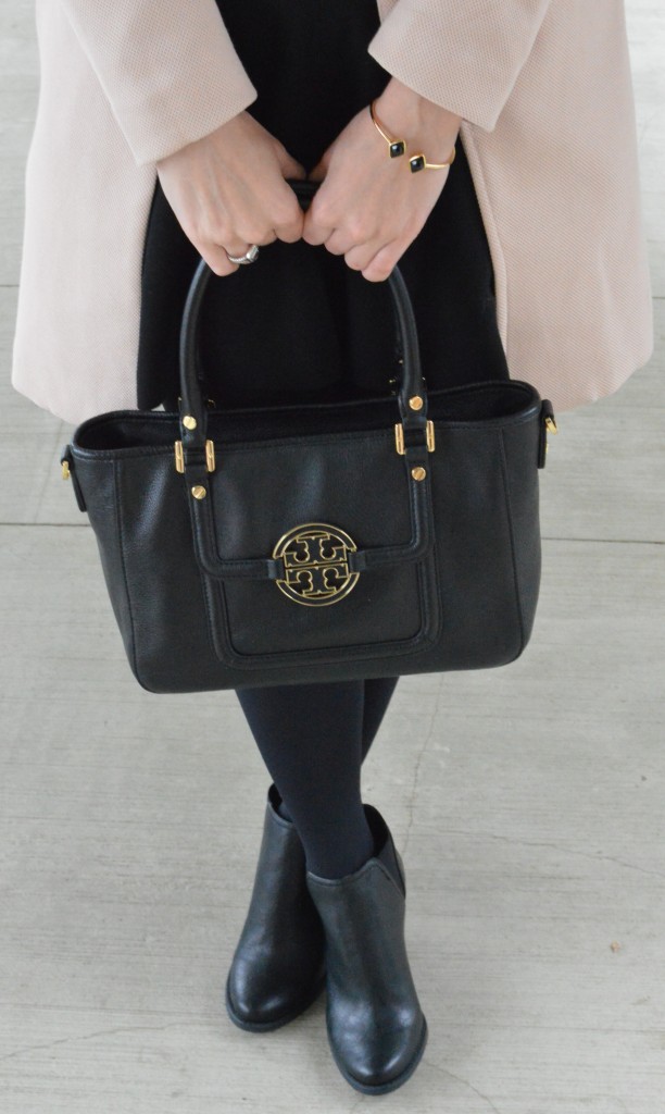 amanda mini satchel tory burch