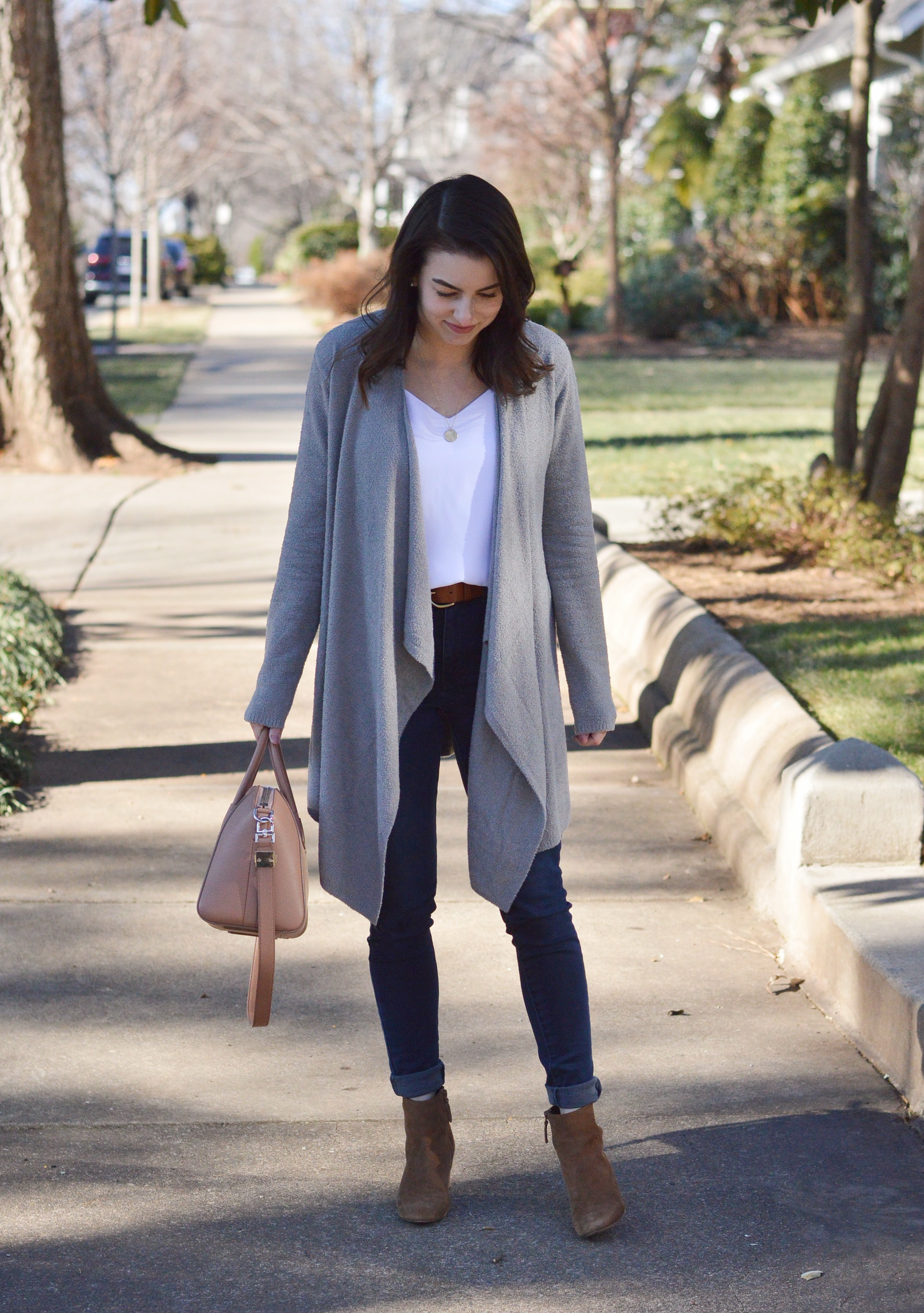 The Cardigan I’m Wearing All Winter Long – Lilly & Grant
